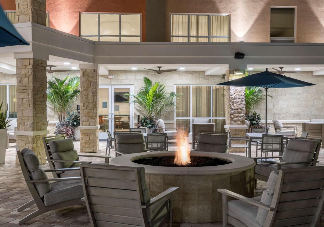 Home2 Suites By Hilton Cape Canaveral Cruise Port Exterior photo