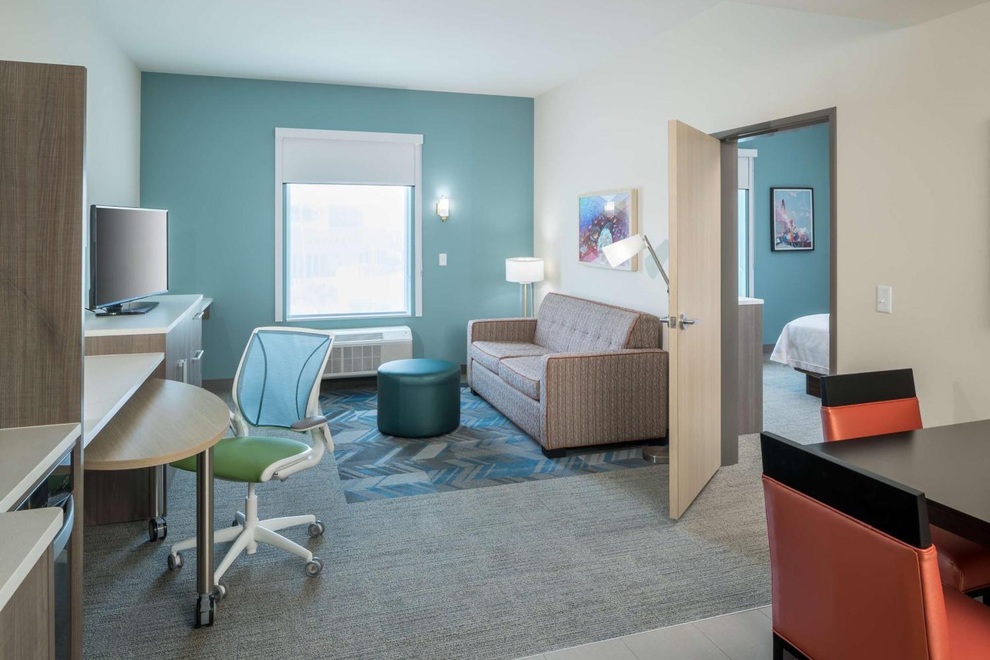 Home2 Suites By Hilton Cape Canaveral Cruise Port Exterior photo