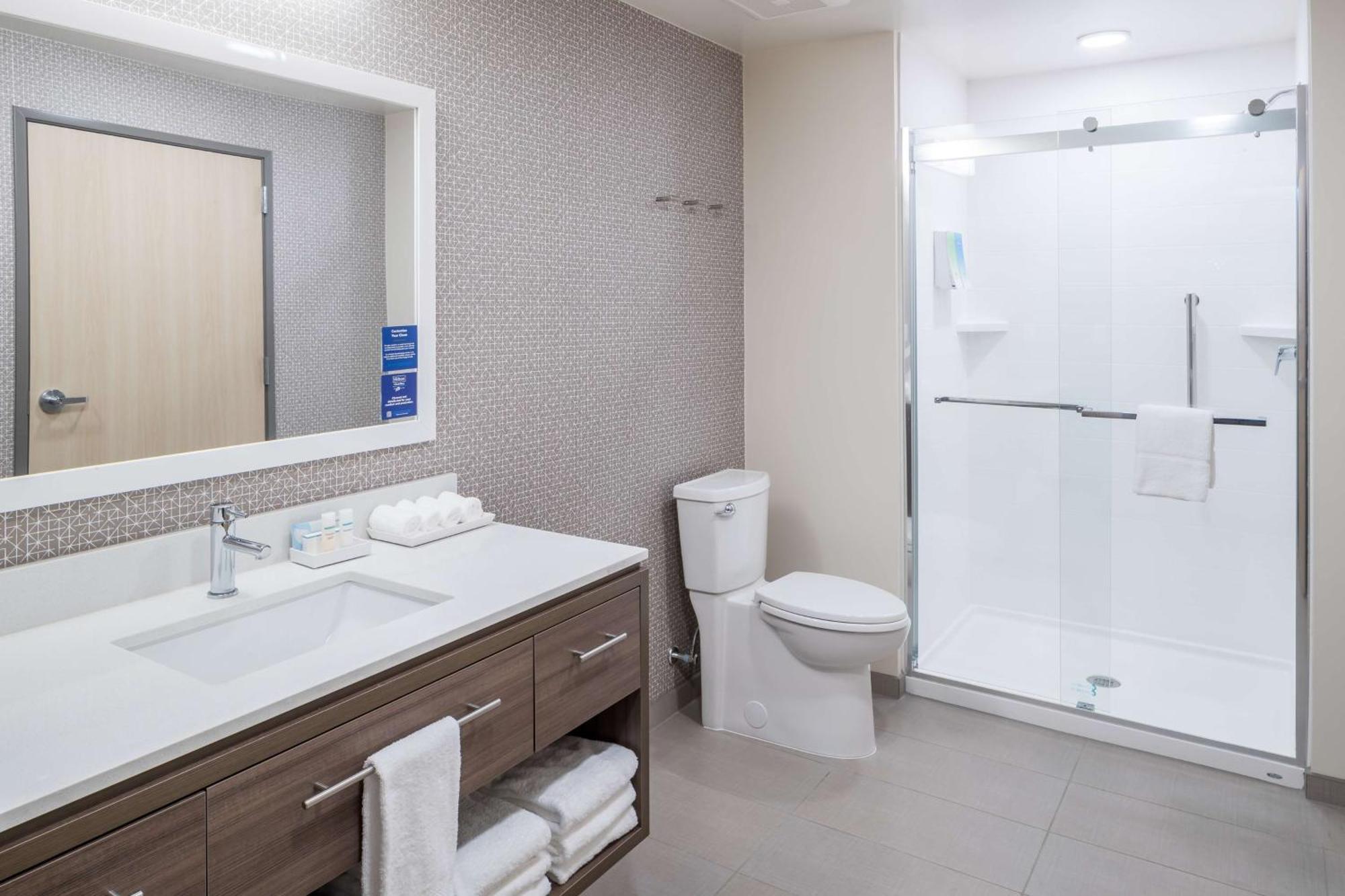 Home2 Suites By Hilton Cape Canaveral Cruise Port Exterior photo