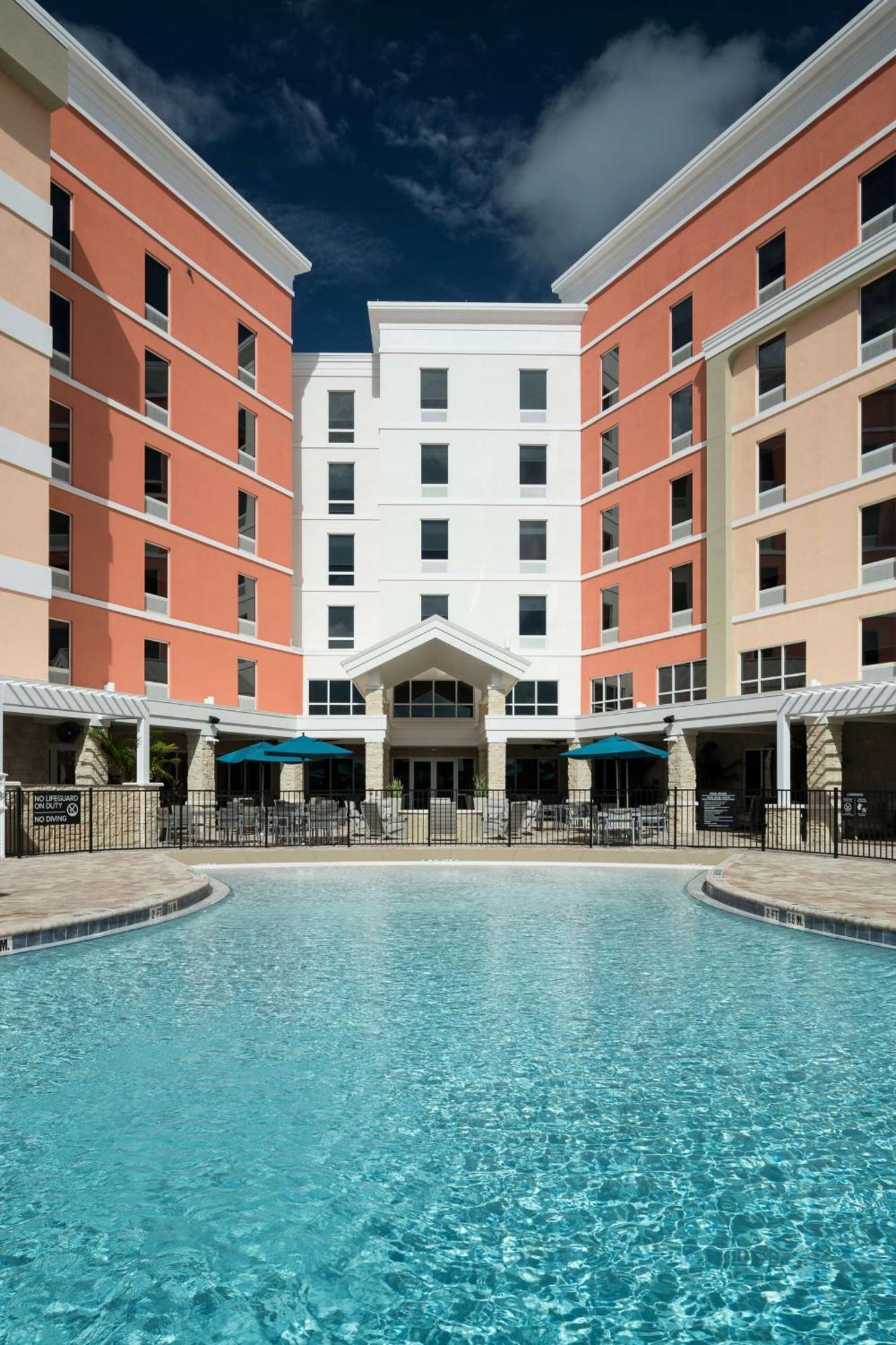 Home2 Suites By Hilton Cape Canaveral Cruise Port Exterior photo